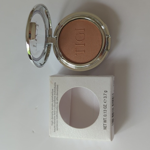 TIGI Professional Eyeshadow High Density, Emerald Green, Chocolate Kiss, Vanilla - Picture 10 of 10